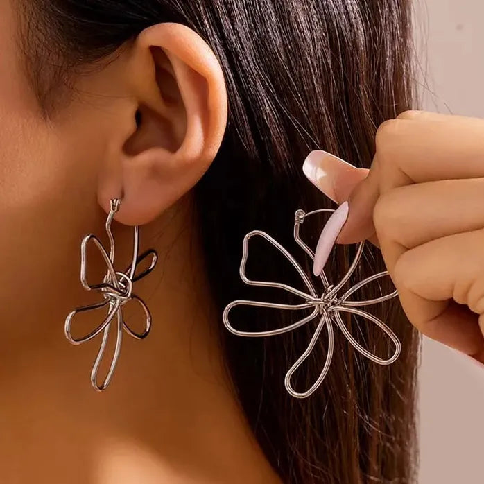 Large Flower Pearl Stud Earrings for Women Korean Fashion Gift Jewelry