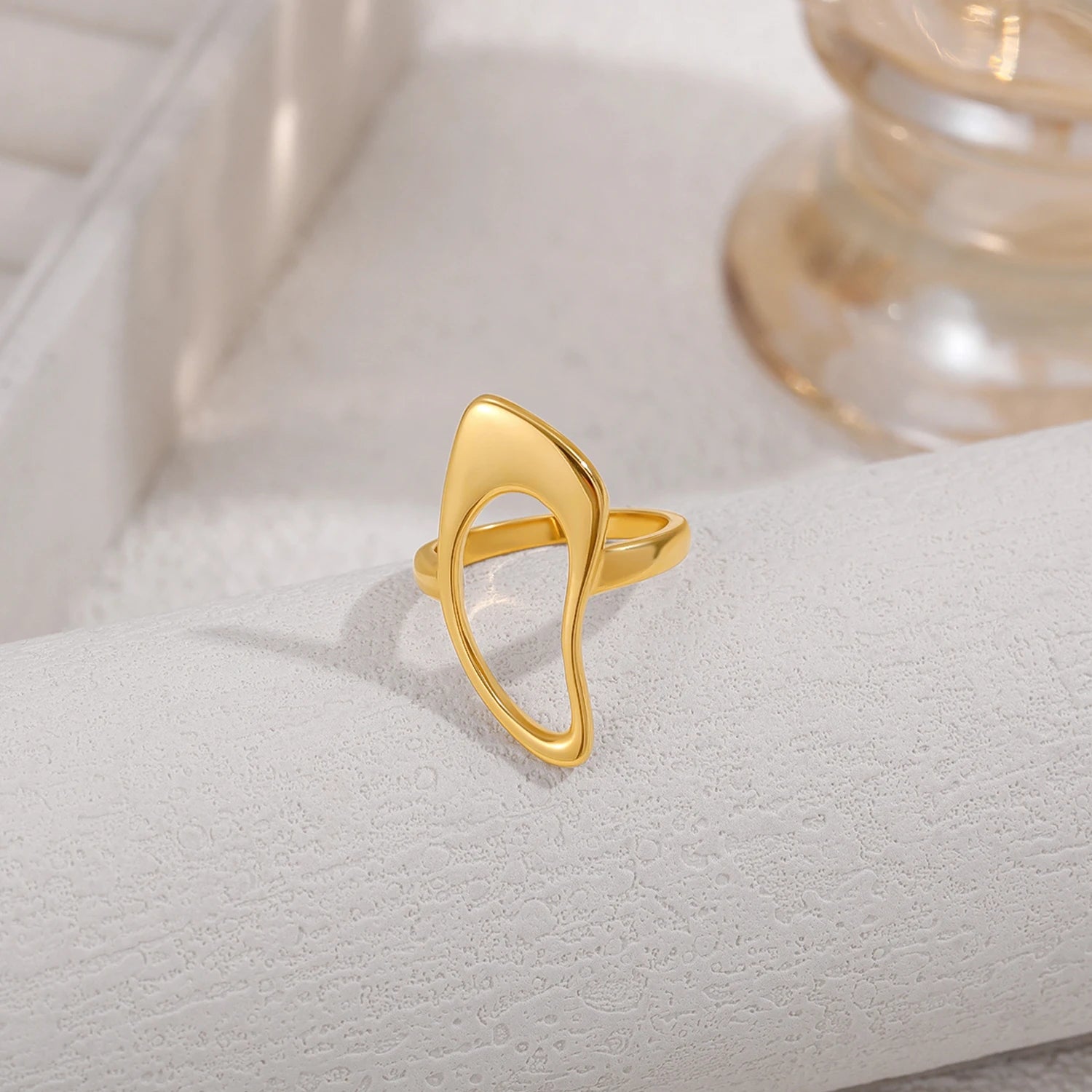 18K Gold Plated Stainless Steel Geometric Hollow Out Minimalist Ring for Women