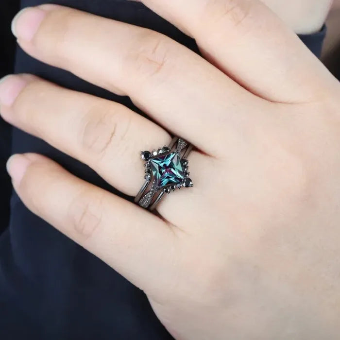 Luxury Retro Gun Plated Black Zinc Alloy Ring Set with Micro Black Zircon for Couples
