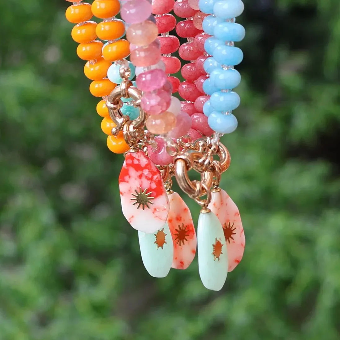 Handmade Multi Colored Rice Bead Natural Stone Geometric Pendant Choker Necklace