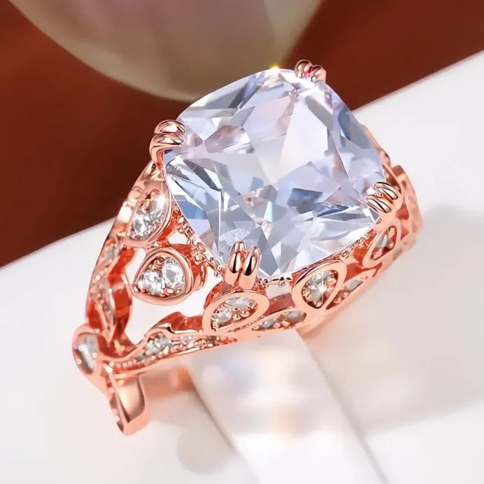 Geometric Hollow Out Women’s Ring Inlaid Shining CZ Wedding Party Jewelry