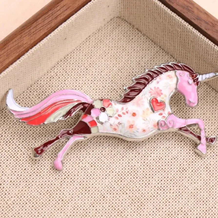 Luxury Vintage Horse Year Warhorse Unicorn Brooch for Men and Women