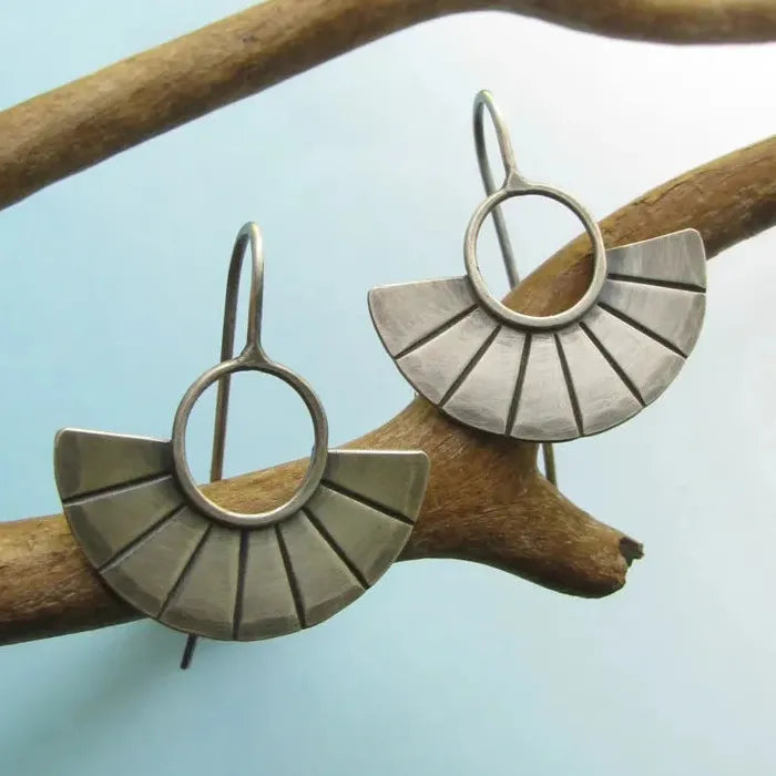 Retro Minimalist Geometric Silver Baseball Pendant Earrings Zinc Alloy Punk Unisex