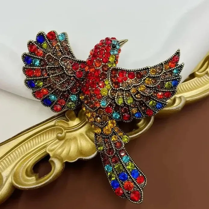 Luxury Bird Ladies Brooch Classic Party Coat Pin Elegant Gift Accessory