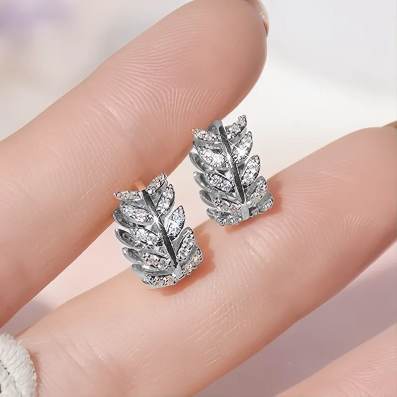 Unique Design Hollow Out Irregular Gold Color Hoop Earrings for Women Cubic Zirconia Fashion Jewelry
