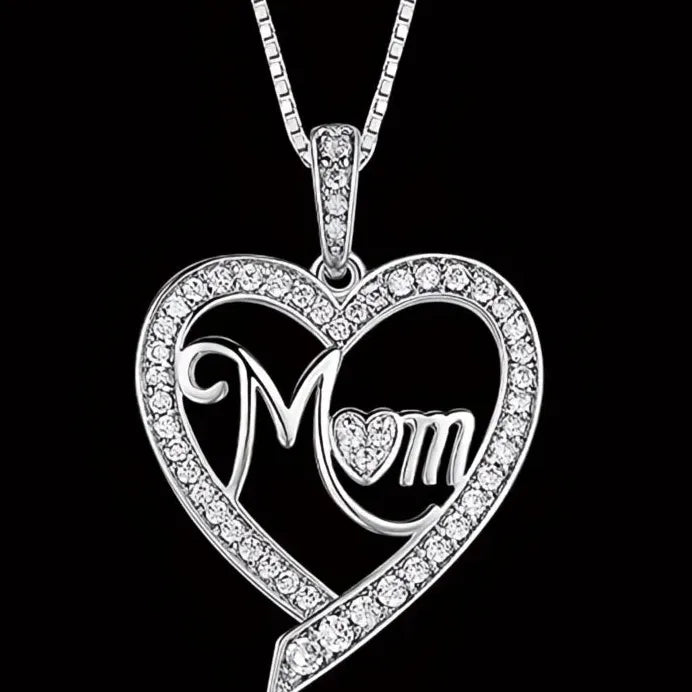 Romantic Heart Shaped CZ Pendant Necklace Elegant Gift for Mom Party