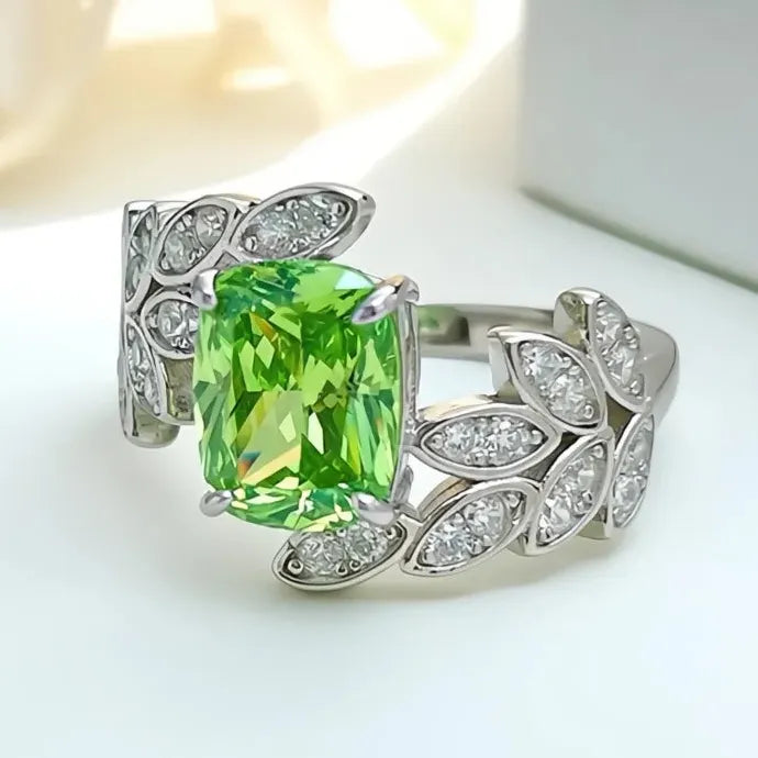 Light Green Cubic Zirconia Leaf Design Women’s Brass Wedding Band Ring