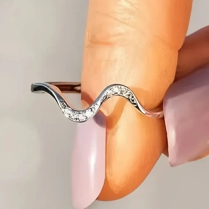 Women’s Brass Ring with Wave Geometric Design Inlaid Shining Cubic Zirconia Jewelry for Party & Daily Wear