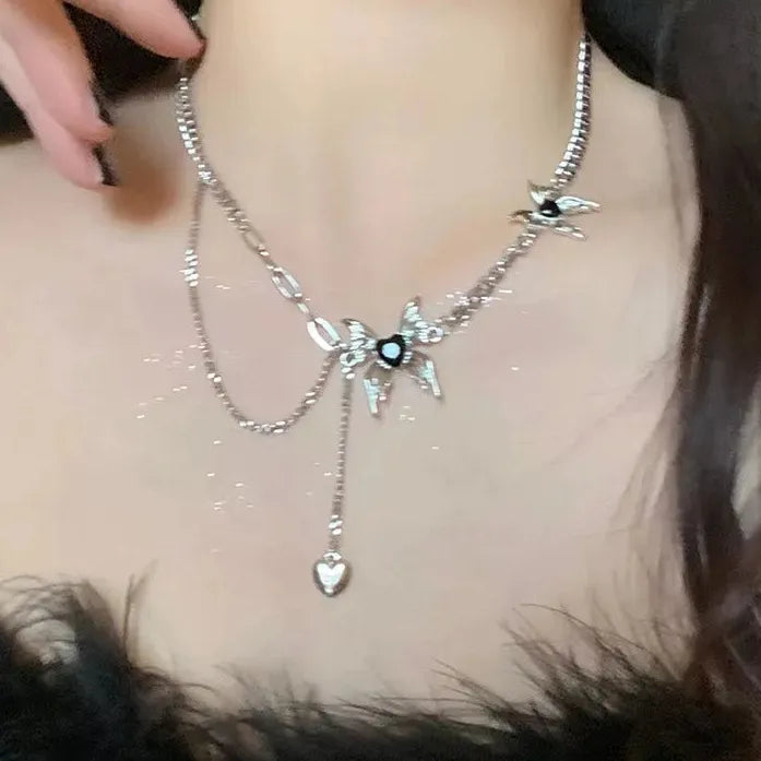 Romantic Gothic Rose Clavicle Chain Necklace Adjustable Plant Pendant Choker for Women
