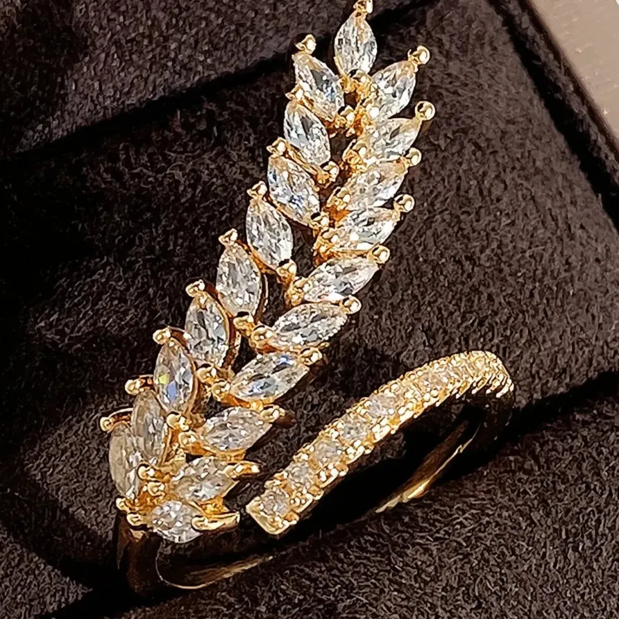 Elegant Luxury Women's Brass Ring with Leaf Flower Cubic Zirconia Design