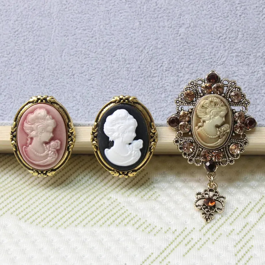 Luxury Classic Brooch Pin for Men Women Wedding Gift Accessory