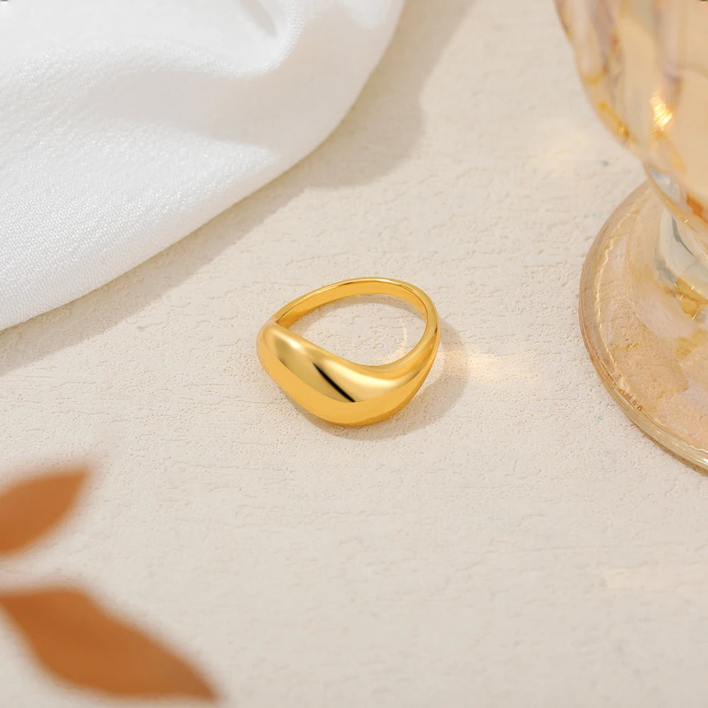 18K Gold Plated Two Tone Wavy Dome Chunky Ring for Women Waterproof Couple Jewelry