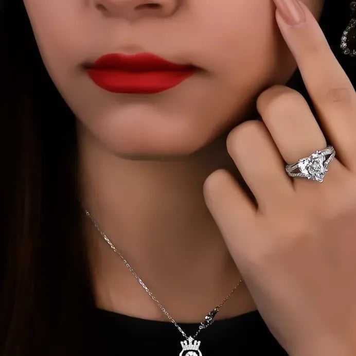 Elegant Heart Cubic Zirconia Wedding Engagement Ring for Women Silver
