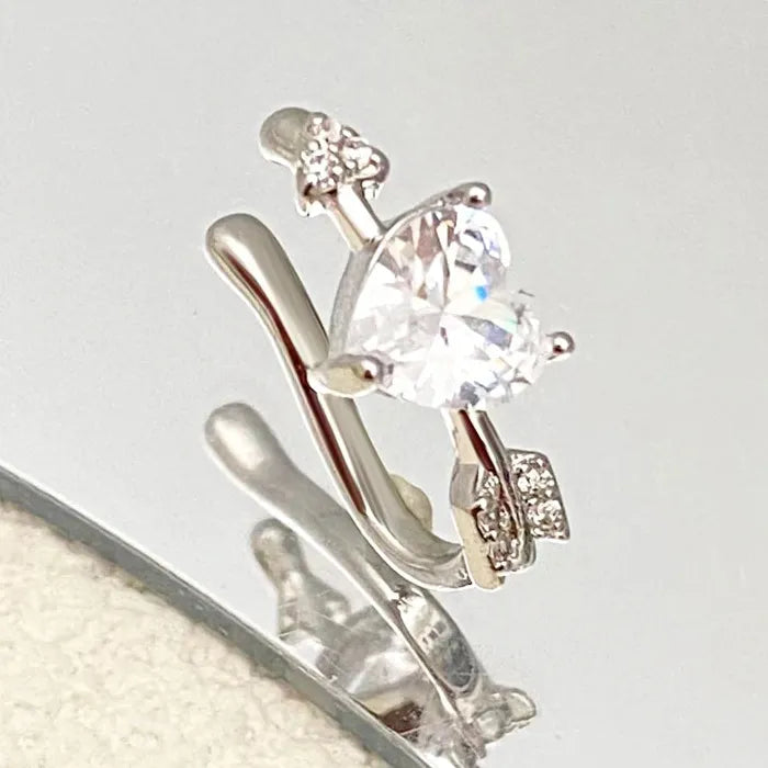 Adjustable Arrow-Through-Heart Zircon Clip Earrings for Women Zinc Alloy Jewelry