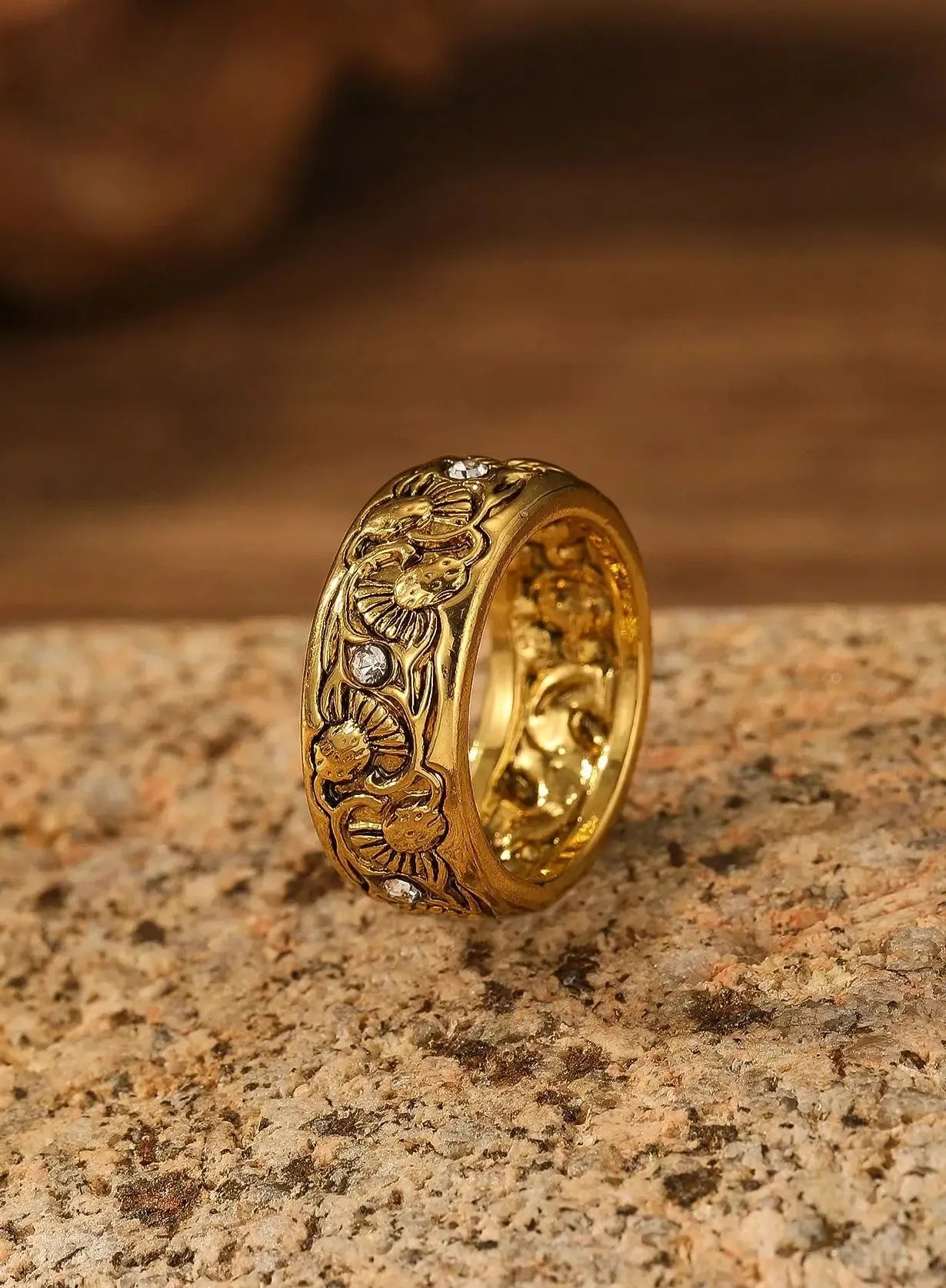 Vintage Zinc Alloy Wedding Ring Micro Paved Cubic Zirconia Female Engagement Jewelry