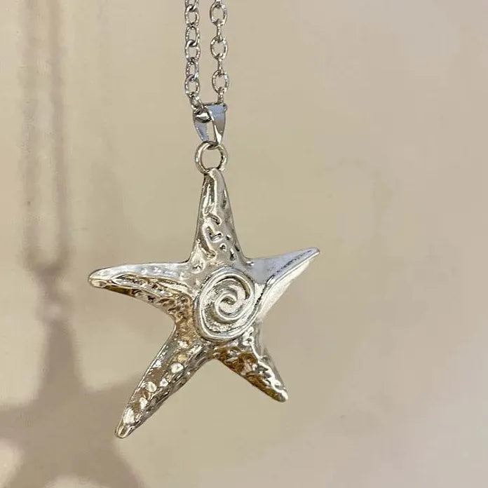 Exaggerated Metal Starfish Pendant Necklace Women Gothic Hip Hop Silver Y2K Jewelry