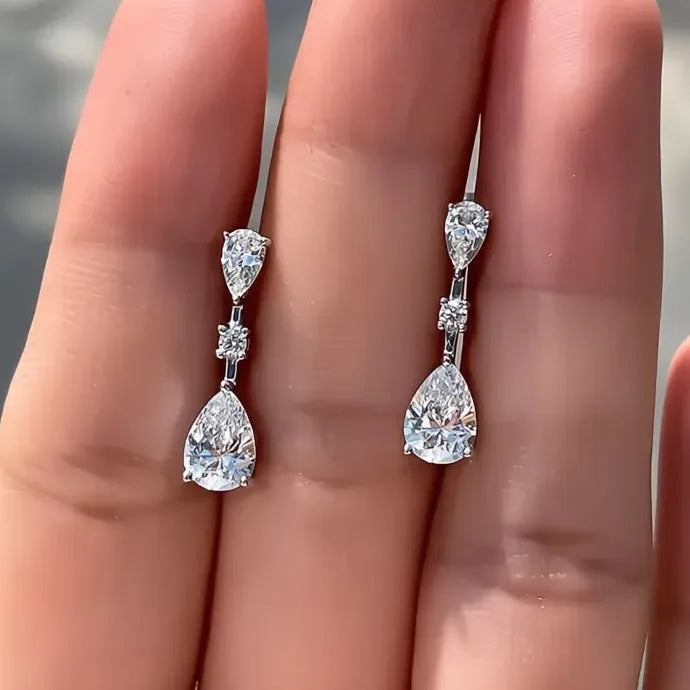 Chic Crystal Waterdrop Cubic Zirconia Drop Earrings for Women Copper Alloy