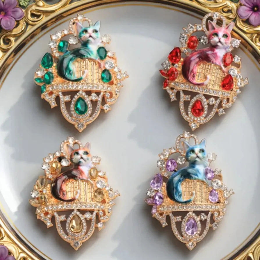 Luxury Elegant Classic Cat Brooch Jewelry Gift for Women Men