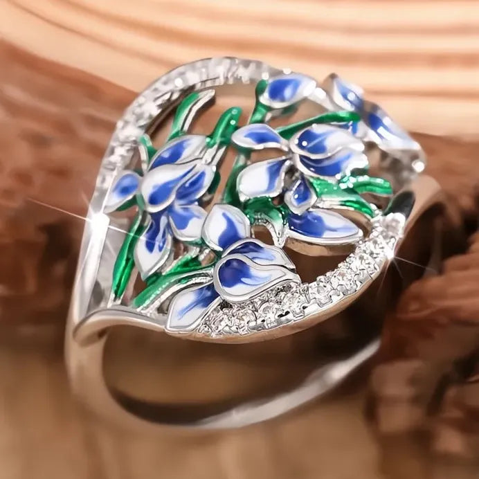 Blue Flower Bouquet Ring with Sparkling Cubic Zirconia Jewelry Accessory