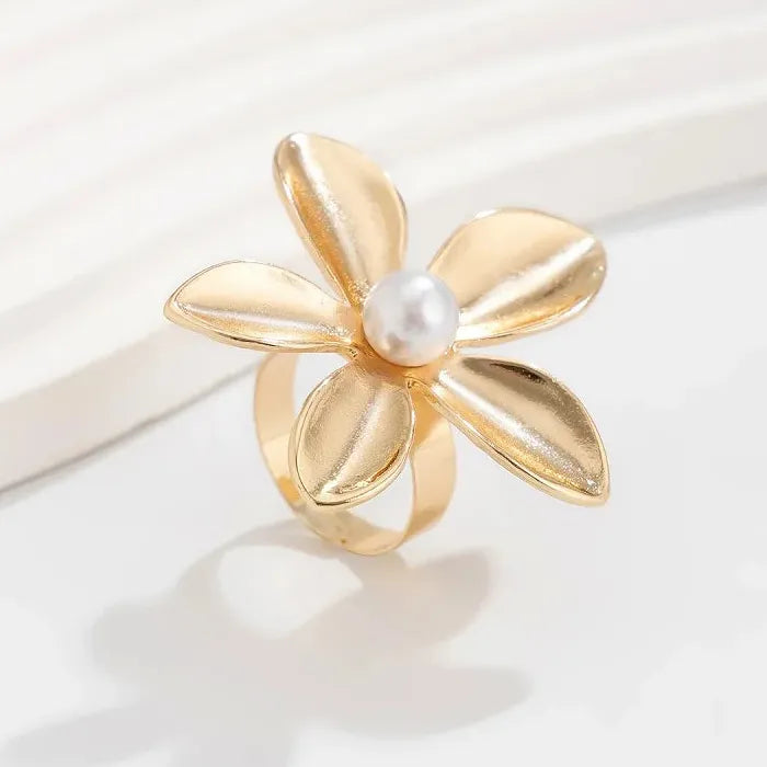 Vintage Gothic Large Metal Starfish Flower Adjustable Ring Women Trendy Jewelry