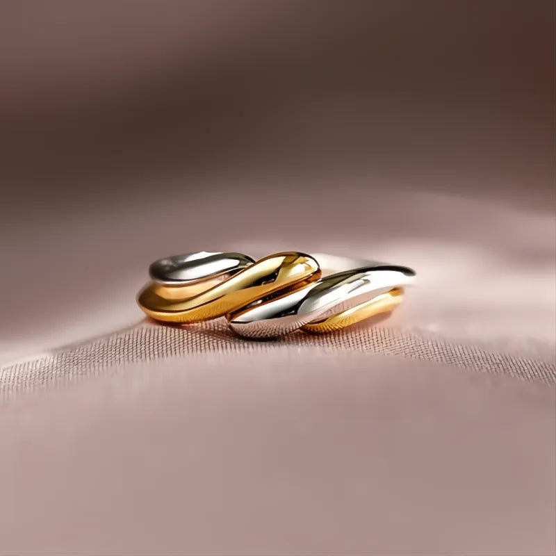 Two Tone Twist Metal Finger Ring for Women Modern Fashion Brass Daily Wear Jewelry