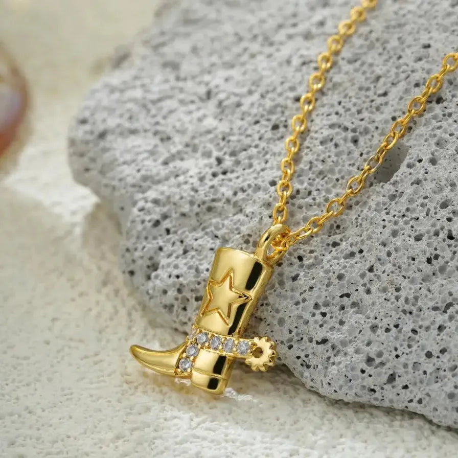 Vintage Cowgirl Zircon Star Pendant Necklace 18K Gold Plated Stainless Steel Choker Jewelry