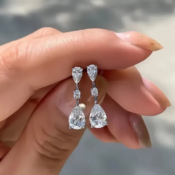 Chic Crystal Waterdrop Cubic Zirconia Drop Earrings for Women Copper Alloy