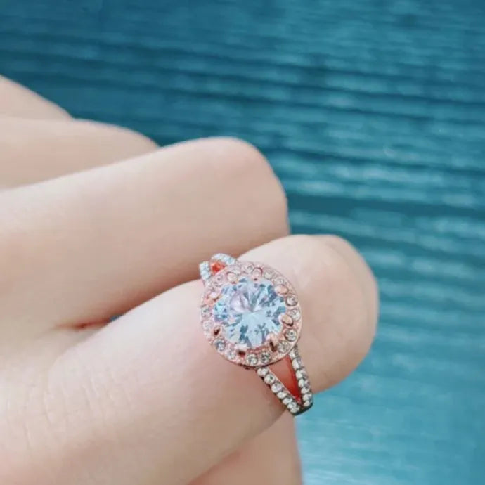 Classic Gold Color Metal Women Ring White Zircon Bridal Proposal Wedding Gift