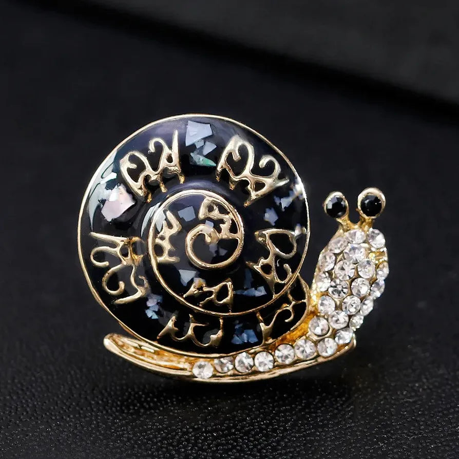 Classic Snail Conch Shell Brooch Pin Jewelry for Men and Women
