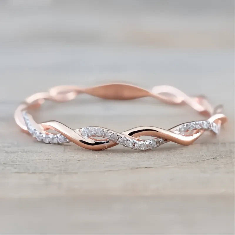 Classic Women Twist Ring with Cubic Zirconia Stone, Brass, Elegant Fashion Jewelry