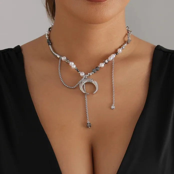 Pearl Crescent Moon Pendant Necklace for Women Zinc Alloy Beaded Chain Gift