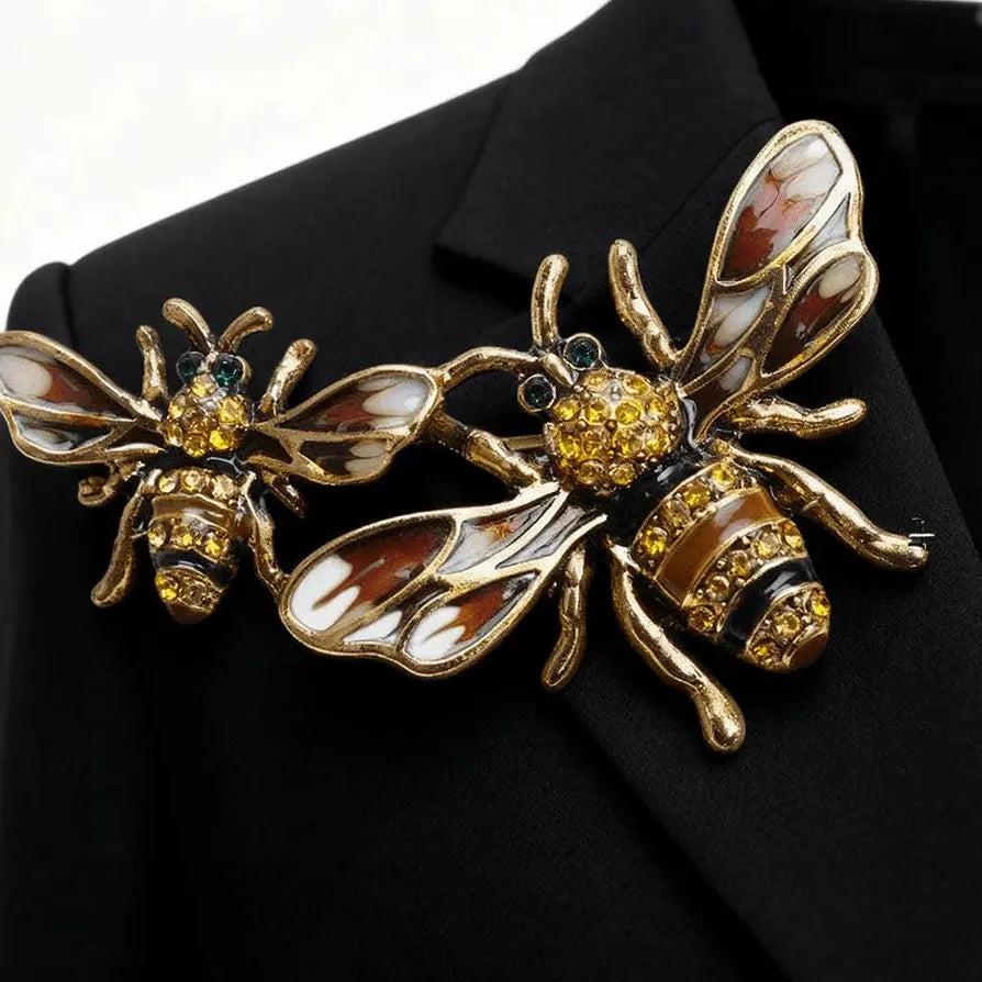 Classic Bee Brooch for Men Women Wedding Party Gift Accessory