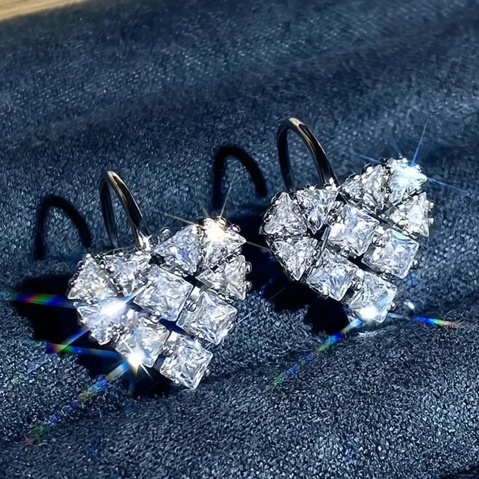 Heart Shaped Women’s Drop Earrings Shining CZ Romantic Wedding Jewelry
