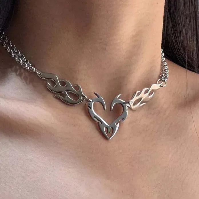 Stainless Steel Thorn Heart Choker Necklace Punk Hip Hop Clavicle Jewelry Chain
