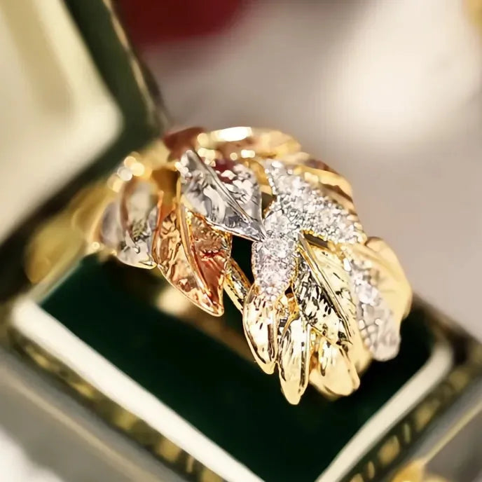 Brass Cocktail Ring for Women with Leaf Design and Shiny Cubic Zirconia Wedding Party Jewelry
