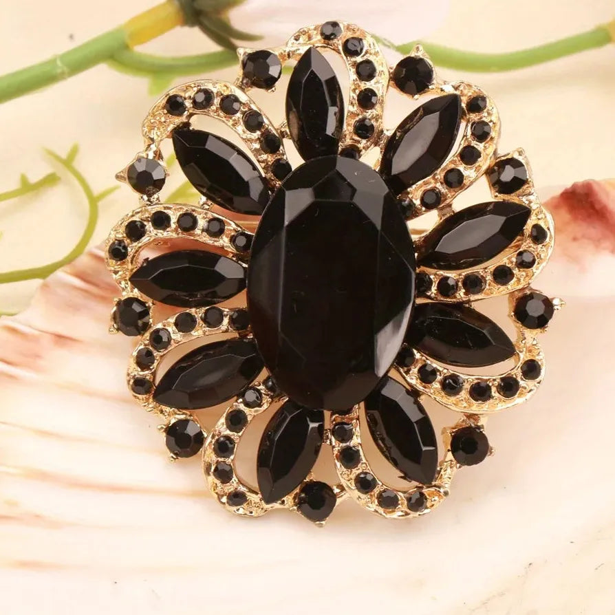 Luxury Openwork Floral Brooch Classic Gift for Men and Women