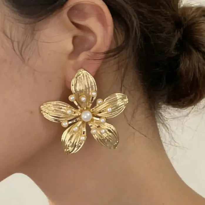 Vintage Texture Large Flower Pearl Drop Earrings for Women Jewelry Gift