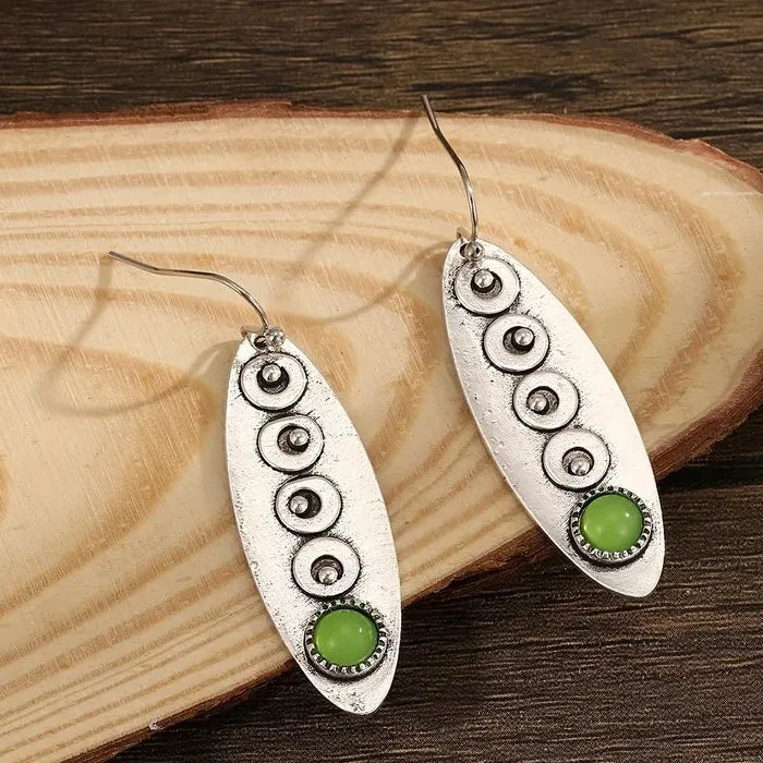 Vintage Bohemian Zinc Alloy Metal Carving Women's Pendant Drop Earrings Simple Design