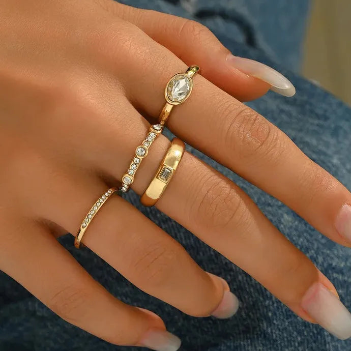 Set of 4 Geometric Gold Zinc Alloy Circular Zircon Crystal Rings for Women