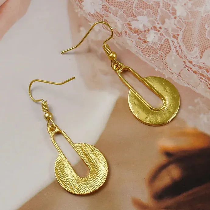 Retro Punk Geometric Metal Pendant Drop Earrings Gold Zinc Alloy Jewelry