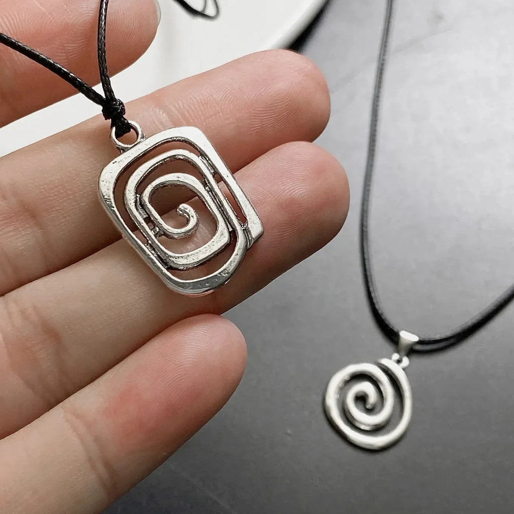 Vintage Spiral Vortex Zinc Alloy Circle Pendant Leather Necklace Women Unisex