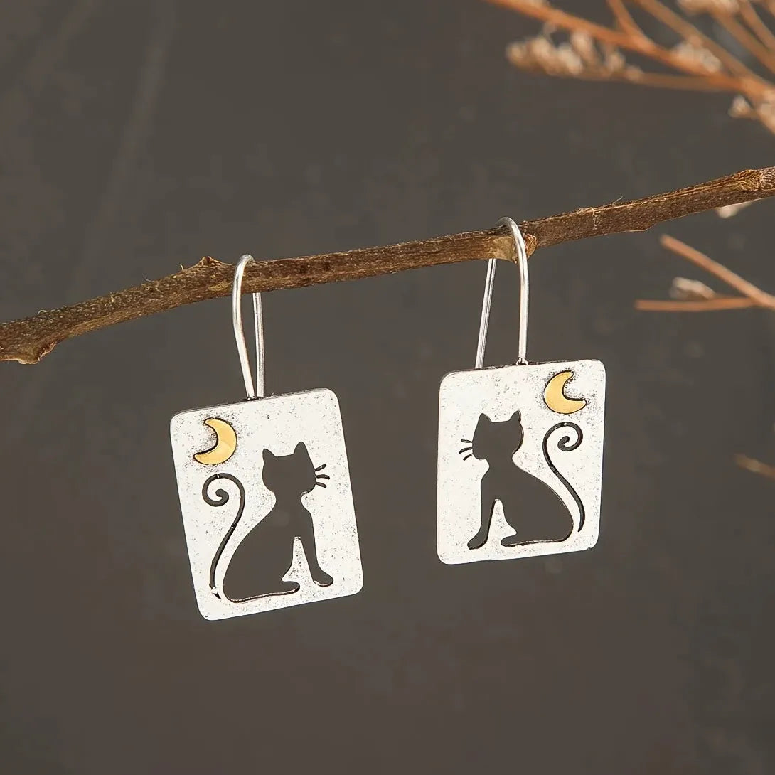 Cute Cat Metal Drop Earrings for Women Playful Pet Jewelry Holiday Gift