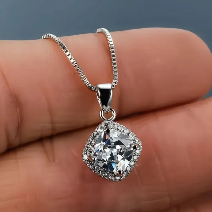 Elegant Cubic Zirconia Geometric Pendant Necklace for Women Wedding Copper Alloy