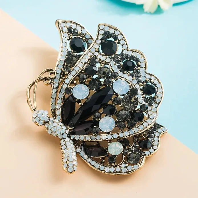 Classic Openwork Insect Brooch Wedding Gift for Men and Women