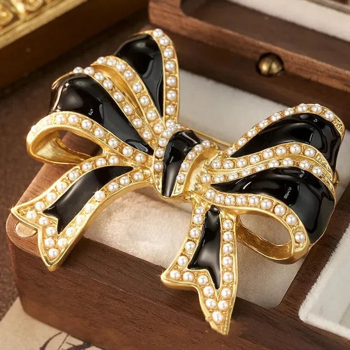 Vintage Ladies Bow Brooch Retro Fashion Jewelry Accessory for Women