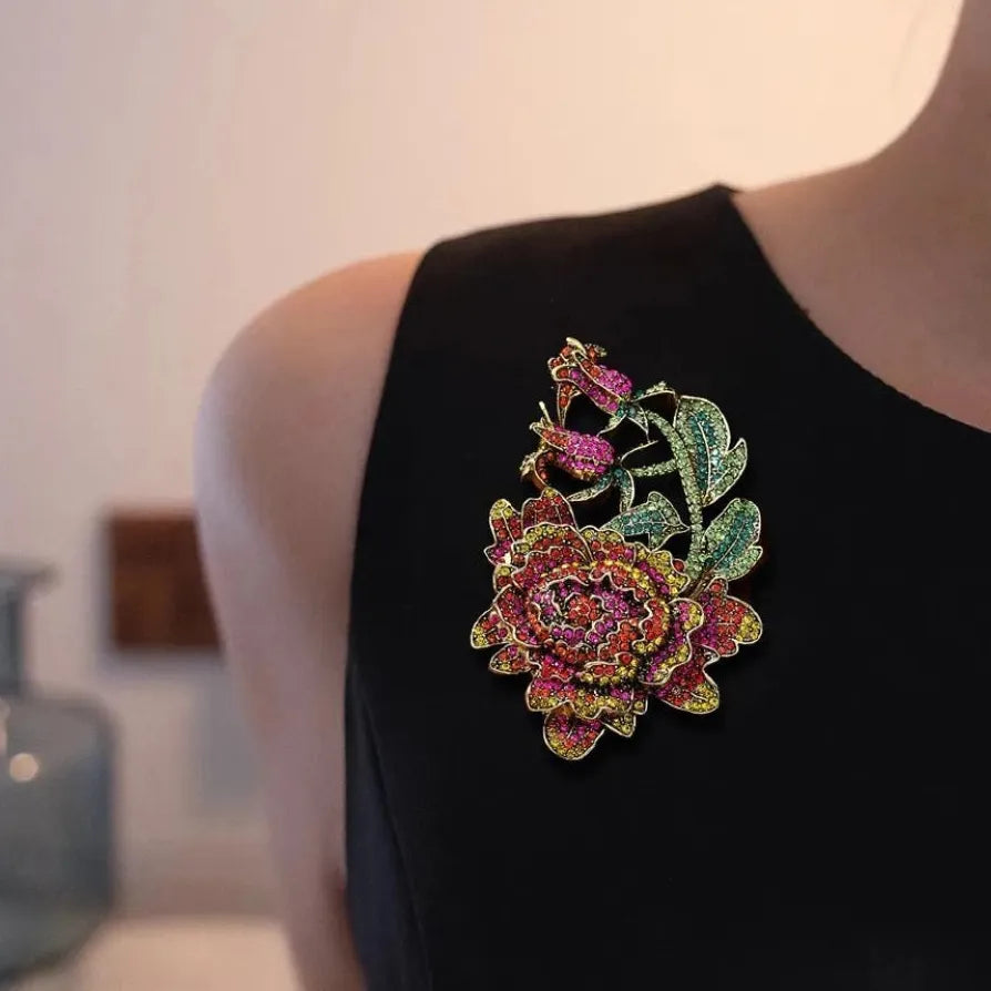 Classic Floral Brooch for Wedding Party Gift Men & Women