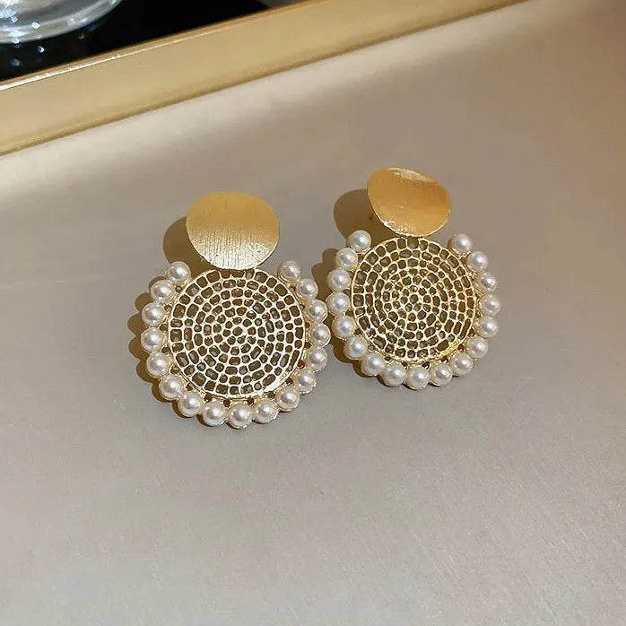 French Elegant Copper Alloy Bowknot Pearl Pendant Drop Earrings 2024 Jewelry Women